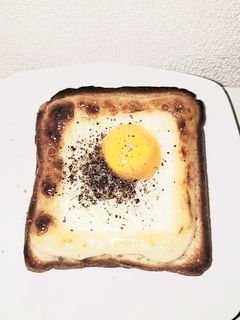 こがしマヨ目玉焼きトースト-レシピのメイン写真