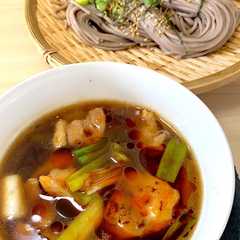 รูปของ 旨辛ラー油の鶏つけ蕎麦