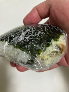 サーモンサンドおにぎり-レシピのメイン写真