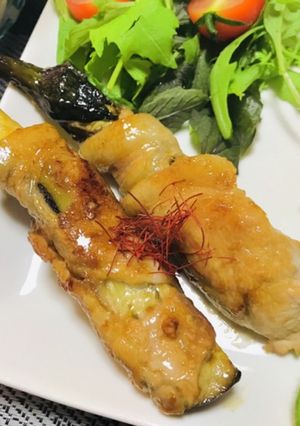 今日の夕飯のおかずは肉巻きナスの生姜焼き-レシピのメイン写真