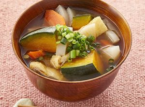 ごろっとかぼちゃと油揚げのみそ汁-レシピのメイン写真