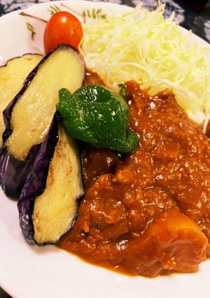 野菜ジュースで旨味たっぷり！牛すじカレー-レシピのメイン写真