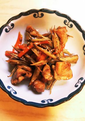 鶏モモ入り金平ゴボウ-レシピのメイン写真