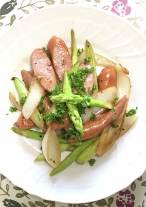 美味しい〜簡単♪アスパラのバター炒め-レシピのメイン写真