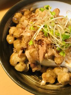 毎日の納豆●冷や奴/カツオ節&スプラウト-レシピのメイン写真