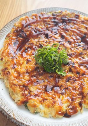 豆腐でヘルシーお好み焼き！えのきでもちもち食感-レシピのメイン写真