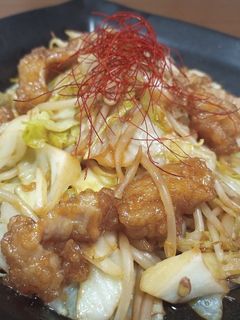 揚げホルモン入りピリ辛野菜炒め-レシピのメイン写真