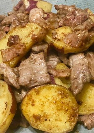 豚肉とサツマイモのオイマヨ炒め-レシピのメイン写真