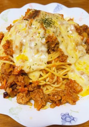 チーズﾓﾘﾓﾘ✩ずぼらボロネーゼ✩-レシピのメイン写真