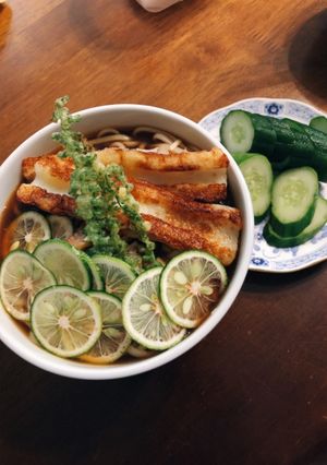竹輪と穂紫蘇のてんぶら、かぼすのせうどん-レシピのメイン写真
