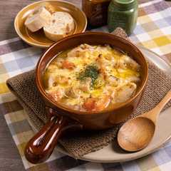 รูปของ オニオングラタン根菜ポトフ