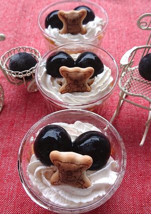 3分でぶどうのミニケーキコアラがぴょこん-レシピのメイン写真