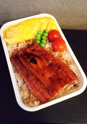 お弁当(9/15)うなぎ-レシピのメイン写真