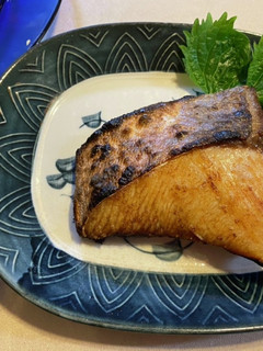 身がふっくら♪ぶりの塩焼き-レシピのメイン写真