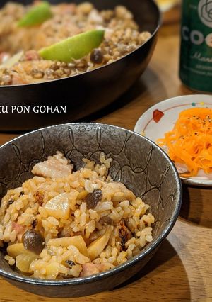 お肉だらけのフライパンパエリヤ-レシピのメイン写真