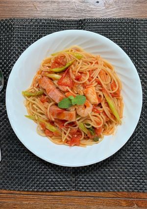 トマトとアスパラの魚介パスタ-レシピのメイン写真