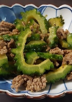 ゴーヤの挽肉炒め-レシピのメイン写真
