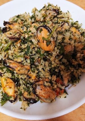 白泡に合う！ムール貝の香草パン粉炒め-レシピのメイン写真