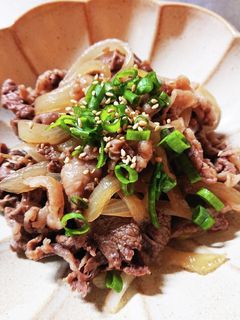 牛肉とたっぷり玉葱の甘辛炒め-レシピのメイン写真