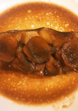 カラスカレイの煮付け（すき焼きのタレ）-レシピのメイン写真