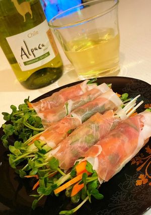 大葉がいい仕事する！生ハム野菜巻き-レシピのメイン写真