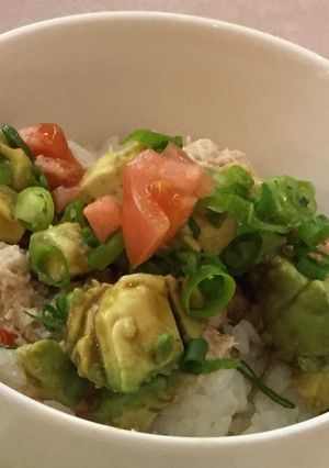 やみつきツナアボ丼-レシピのメイン写真