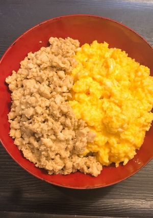 シンプルふわふわそぼろ丼-レシピのメイン写真
