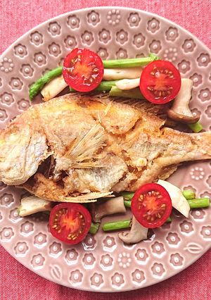 鯛の唐揚げにアスパラとエリンギ添え-レシピのメイン写真