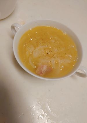 玉ねぎとベーコンのスープ-レシピのメイン写真
