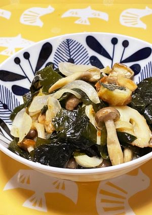 簡単♪美味しい♪ワカメのマヨネーズ炒め-レシピのメイン写真