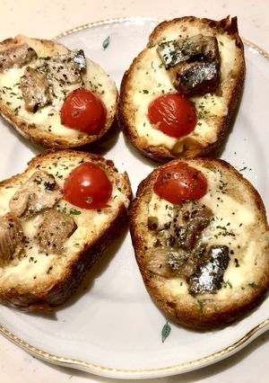 缶詰アレンジ！さんまのアヒージョトースト-レシピのメイン写真