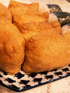 ちらし寿司の素で楽チン!ふっくら黒糖稲荷-レシピのメイン写真