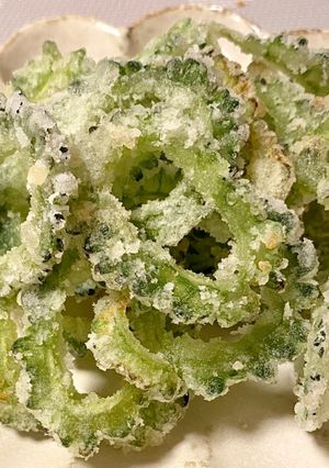 苦味ほぼなし！ゴーヤのパリパリ揚げ*+-レシピのメイン写真
