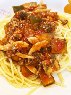 ナスとしめじのトマトソースパスタ-レシピのメイン写真