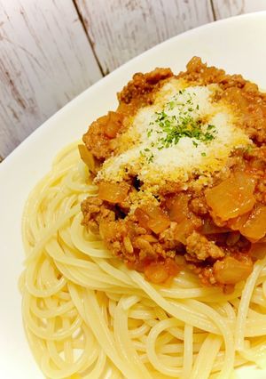 バターで麺までおいしいミートソースパスタ-レシピのメイン写真