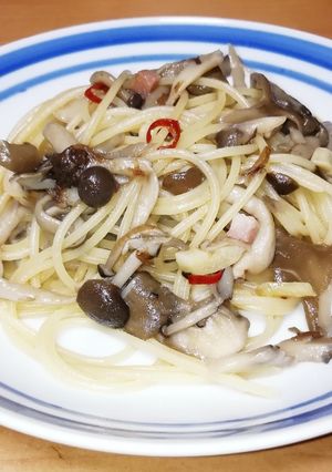 ぶなしめじとまいたけのパスタ-レシピのメイン写真