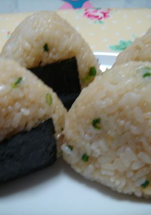 天むす風　揚げ玉おむすび-レシピのメイン写真