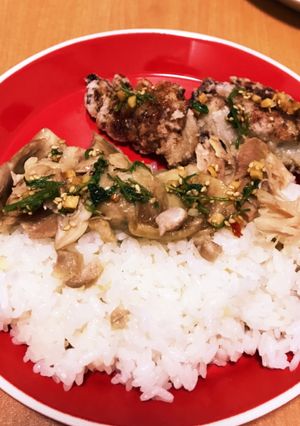 蒸し鶏と揚げ鶏のカオマンガイ☆炊飯器で☆-レシピのメイン写真