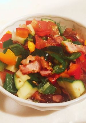 夏野菜とカリカリベーコンのマリネ-レシピのメイン写真