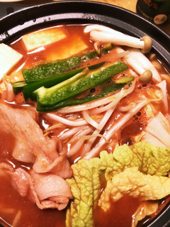 やさしい味の味噌トマト鍋-レシピのメイン写真