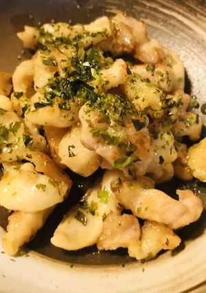 おつまみ・付け出し●細切り鶏皮の焼きあげ-レシピのメイン写真