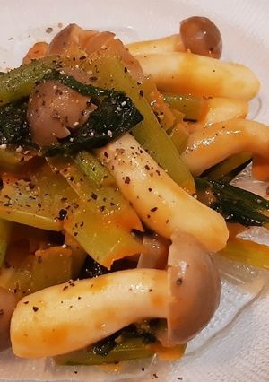 小松菜としめじの野菜Jマヨ炒め-レシピのメイン写真
