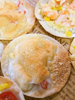 ♡メレンゲとカニカママヨの餃子ピザ♡-レシピのメイン写真