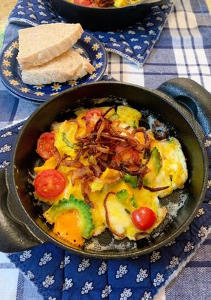 ゴーヤ入りチーズスクランブルエッグ-レシピのメイン写真