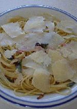 しょうゆ味パルミジャーノレッジャーノのパスタ-レシピのメイン写真