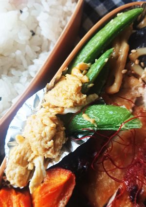 弁当★ニンニク風味スナップエンドウ卵炒め-レシピのメイン写真