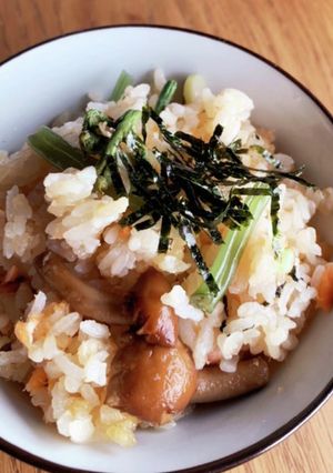 鮭と山菜の炊き込みご飯-レシピのメイン写真