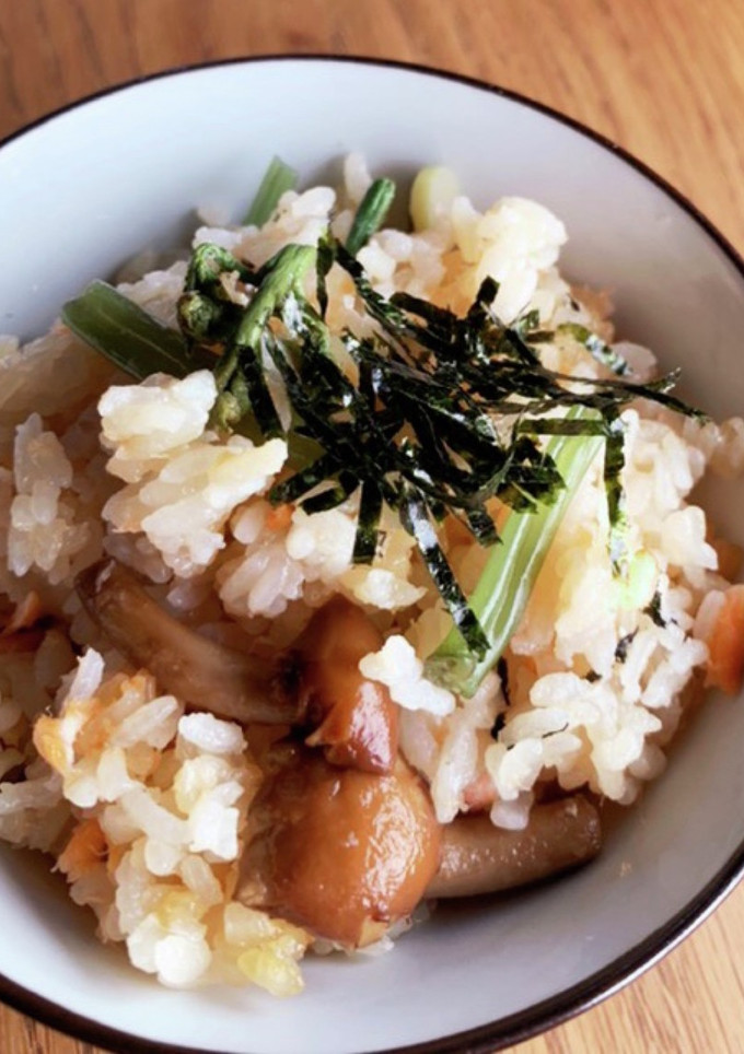鮭と山菜の炊き込みご飯-レシピのメイン写真