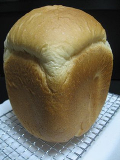 HBで早焼きふんわ~り食パン♪-レシピのメイン写真