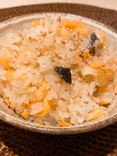鮭だけ簡単!鮭の炊き込みご飯-レシピのメイン写真